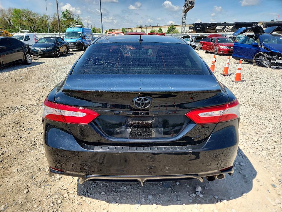 50505716 :رقم المزاد ، 4T1G11AK9LU344579 vin ، 2020 Toyota Camry مزاد بيع