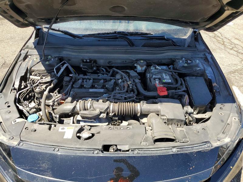 50834636 :رقم المزاد ، 1HGCV1F36JA166560 vin ، 2018 Honda Accord مزاد بيع