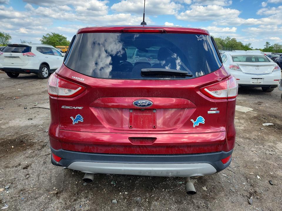 51719846 :رقم المزاد ، 1FMCU9GX5GUA82413 vin ، 2016 Ford Escape مزاد بيع