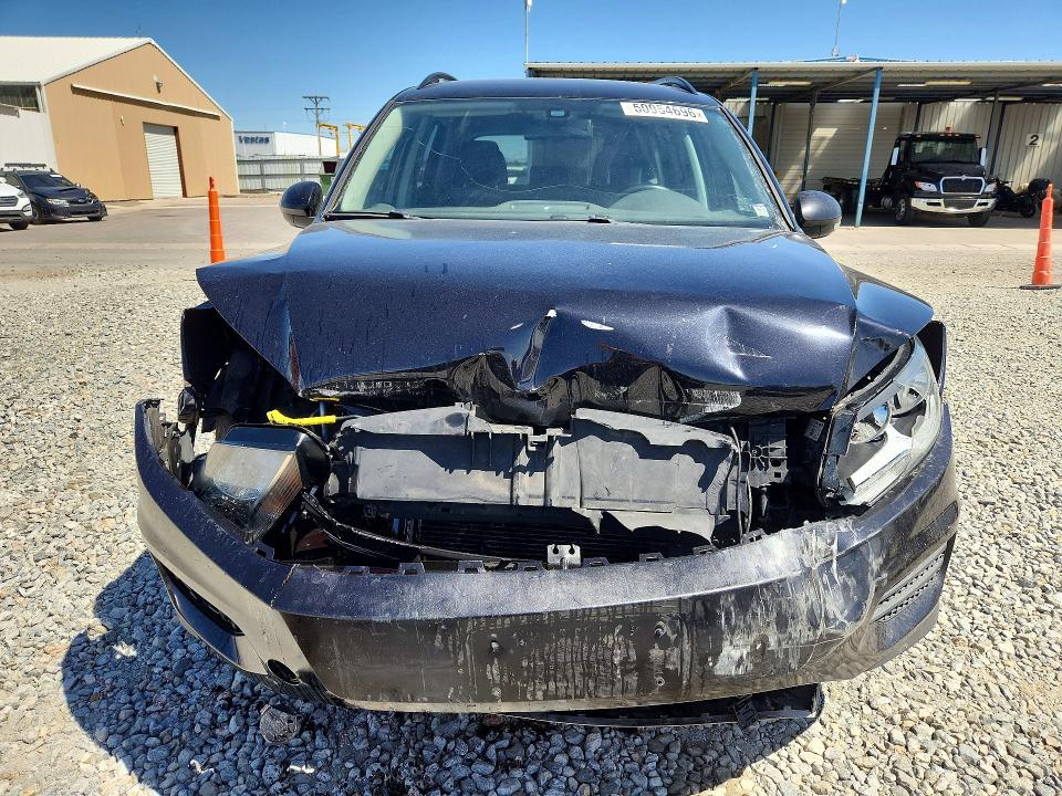 Продаж на аукціоні авто 2016 Volkswagen Tiguan, vin: WVGBV7AX2GW575573, номер лоту: 50954696