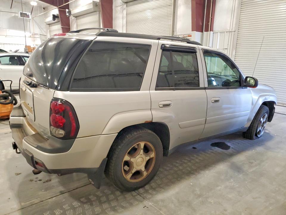50344376 :رقم المزاد ، 1GNDT13S752210495 vin ، 2005 Chevrolet Trailblazer مزاد بيع
