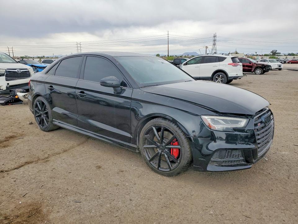 Продаж на аукціоні авто 2017 Audi S3, vin: WAUF1GFF9H1024747, номер лоту: 46437626