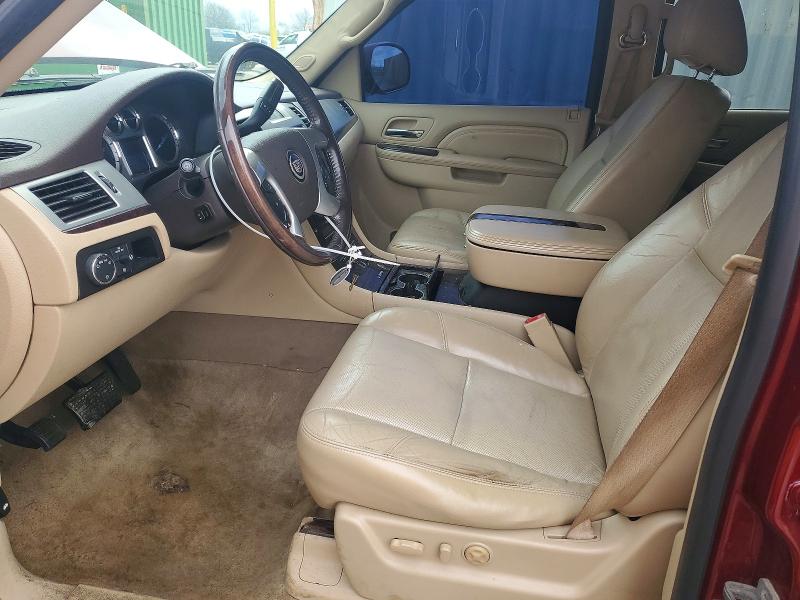 48391716 :رقم المزاد ، 1GYUKAEF7AR138611 vin ، 2010 Cadillac Escalade مزاد بيع