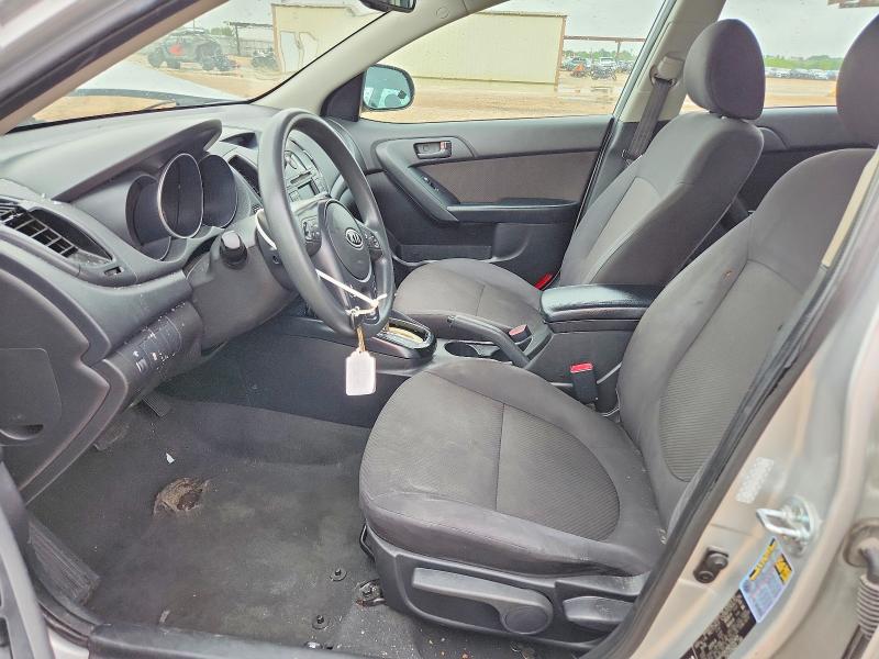 2011 Kia Forte მანქანა იყიდება აუქციონზე, vin: KNAFU5A26B5350909, აუქციონის ნომერი: 49786666