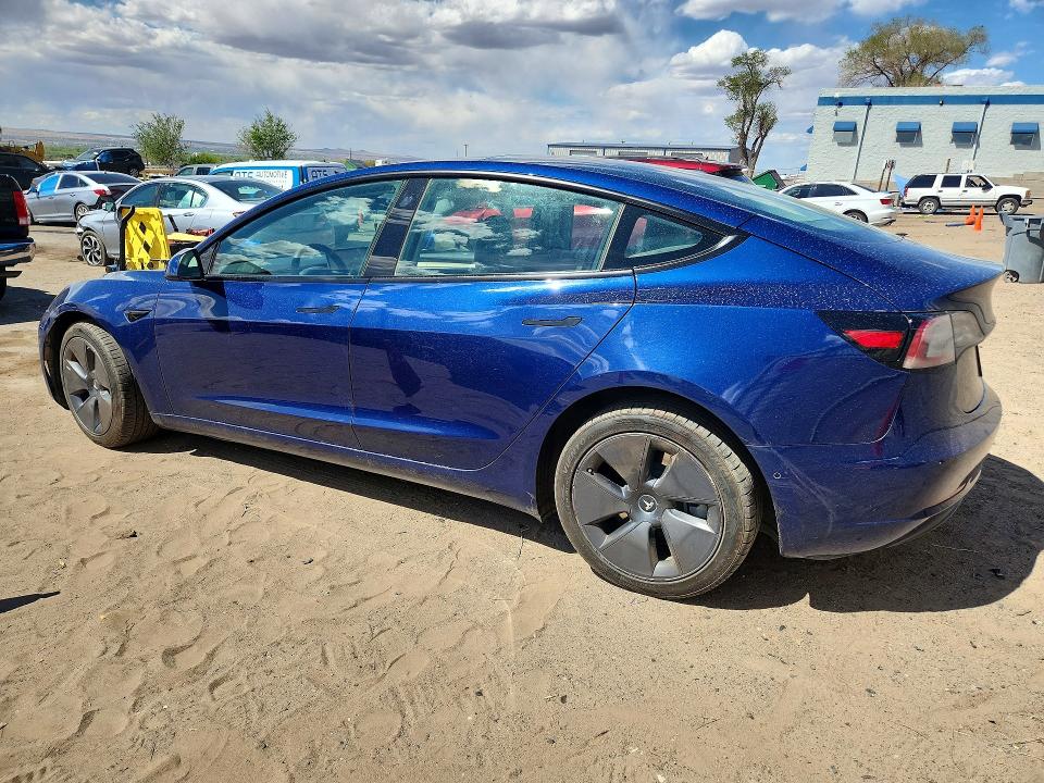 49112766 :رقم المزاد ، 5YJ3E1EA8NF359840 vin ، 2022 Tesla Model 3 مزاد بيع