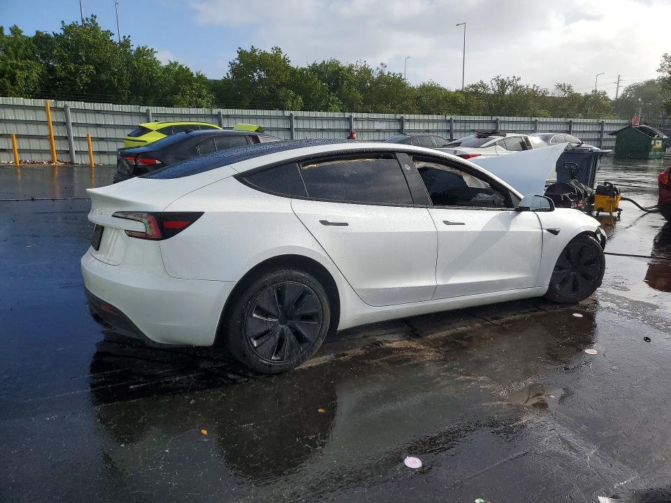 2025 Tesla Model 3 მანქანა იყიდება აუქციონზე, vin: 5YJ3E1EA5SF027799, აუქციონის ნომერი: 48459566