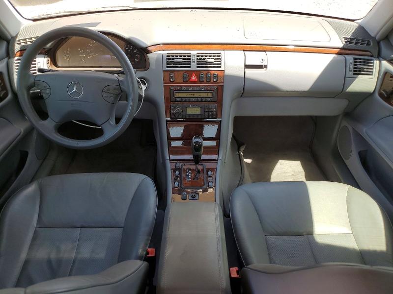 2001 Mercedes-benz E მანქანა იყიდება აუქციონზე, vin: WDBJF83J41X051899, აუქციონის ნომერი: 48152606