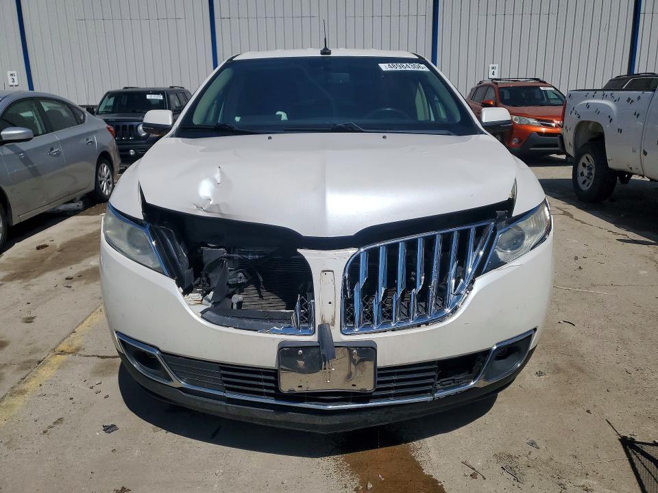 2014 Lincoln Mkx მანქანა იყიდება აუქციონზე, vin: 2LMDJ6JK1EBL17499, აუქციონის ნომერი: 48984306