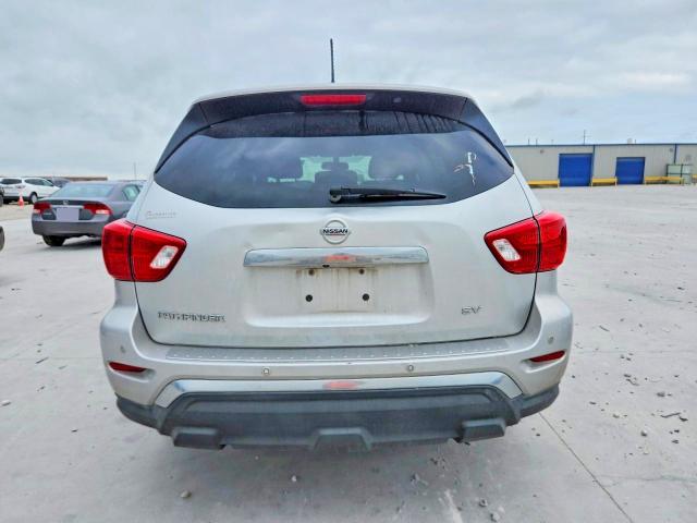 2018 Nissan Pathfinder მანქანა იყიდება აუქციონზე, vin: 5N1DR2MN1JC650962, აუქციონის ნომერი: 49832326