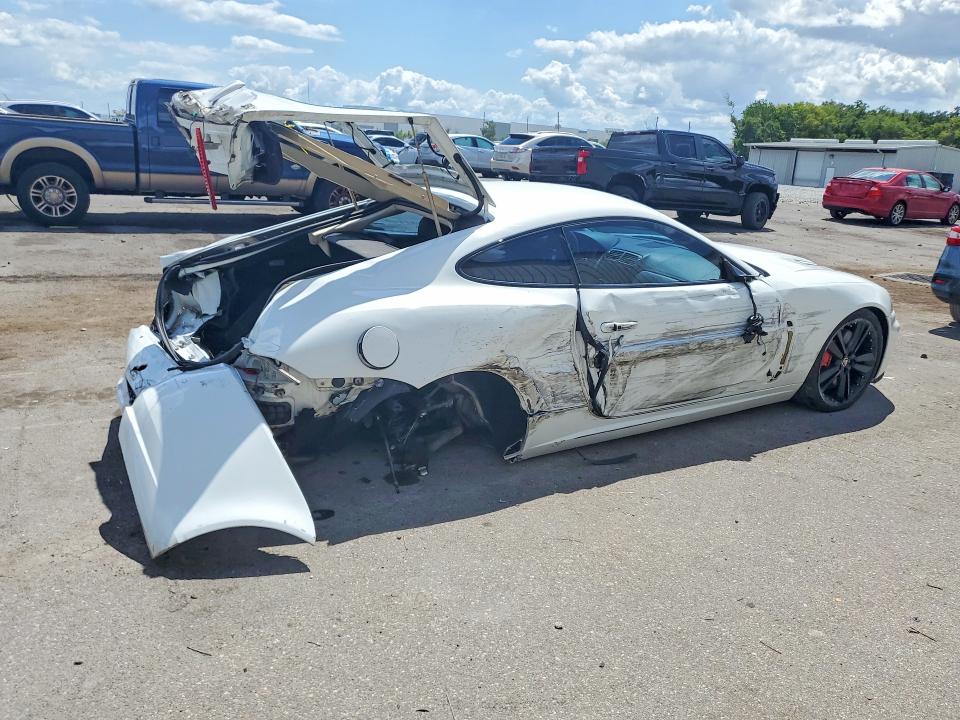 51724396 :رقم المزاد ، SAJWA4DC4BMB42905 vin ، 2011 Jaguar Xkr مزاد بيع