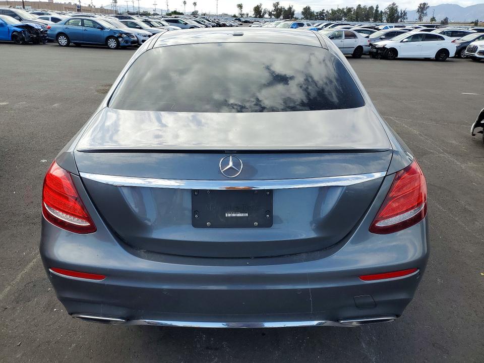 Продаж на аукціоні авто 2019 Mercedes-benz E, vin: WDDZF4JB1KA504735, номер лоту: 51650526