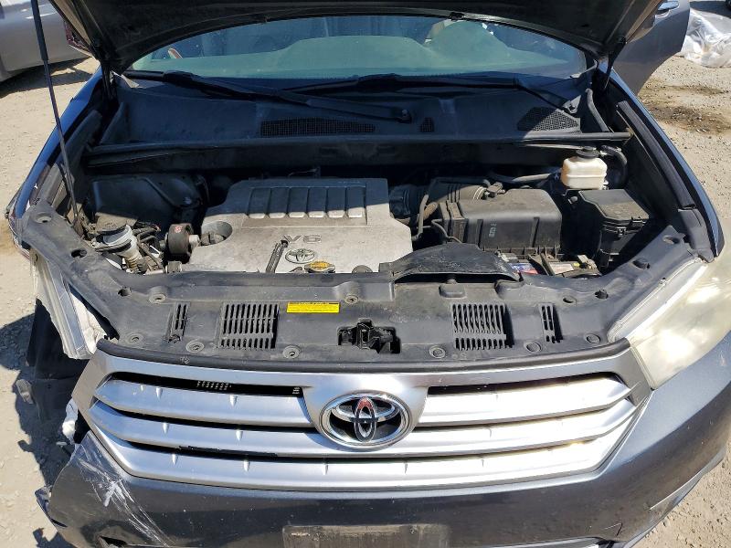 2013 Toyota Highlander მანქანა იყიდება აუქციონზე, vin: 5TDYK3EH7DS120006, აუქციონის ნომერი: 49847636