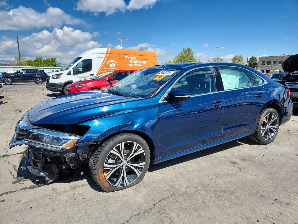 51520736 :رقم المزاد ، 1VWSA7A34MC002861 vin ، 2021 Volkswagen Passat مزاد بيع