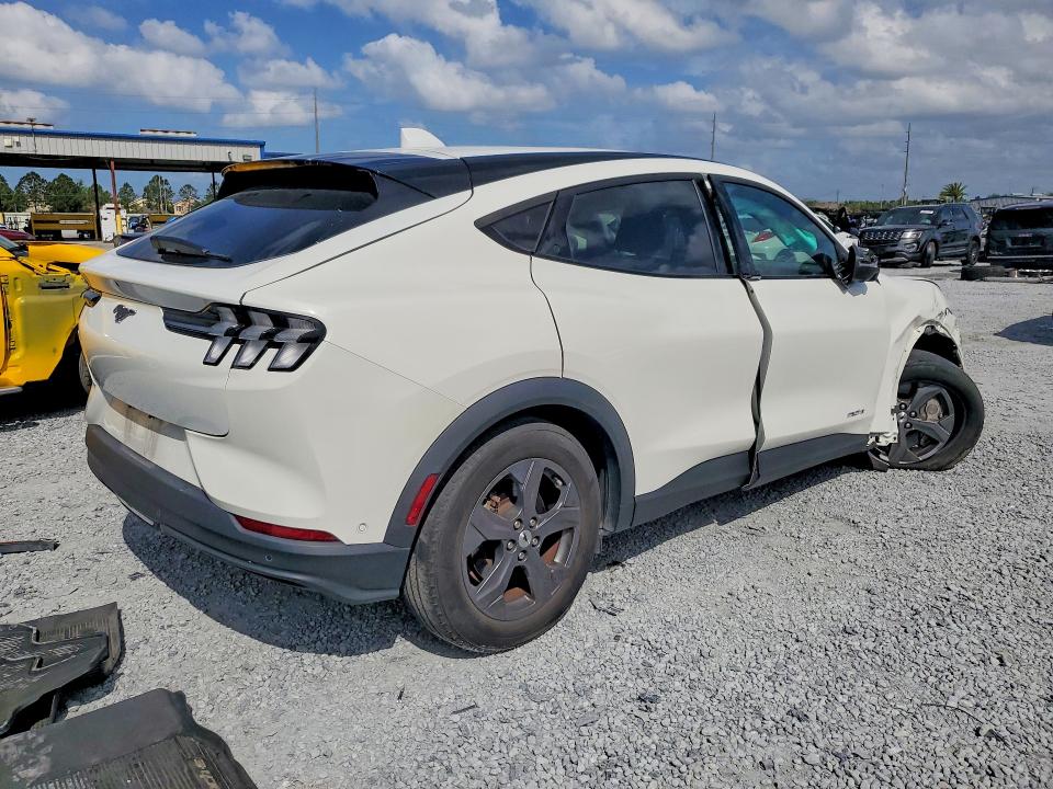 Продаж на аукціоні авто 2022 Ford Mustang Mach-e, vin: 3FMTK1RM3NMA58476, номер лоту: 49863456