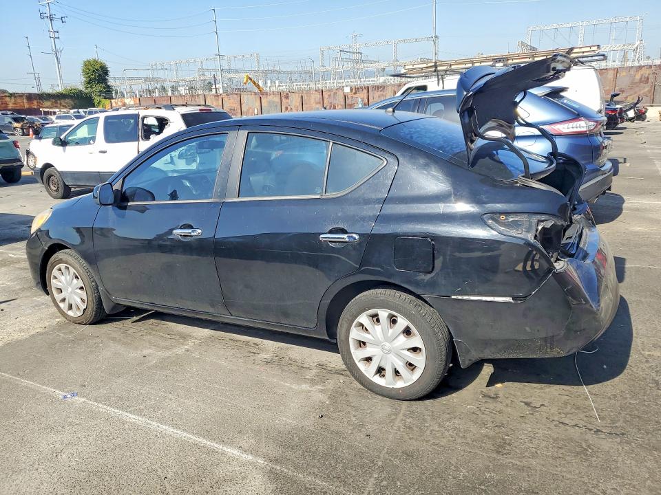 51667526 :رقم المزاد ، 3N1CN7AP8CL878031 vin ، 2012 Nissan Versa مزاد بيع