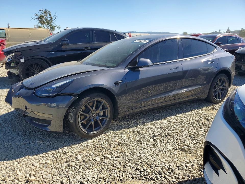 49000286 :رقم المزاد ، 5YJ3E1EA6PF456330 vin ، 2023 Tesla Model 3 مزاد بيع