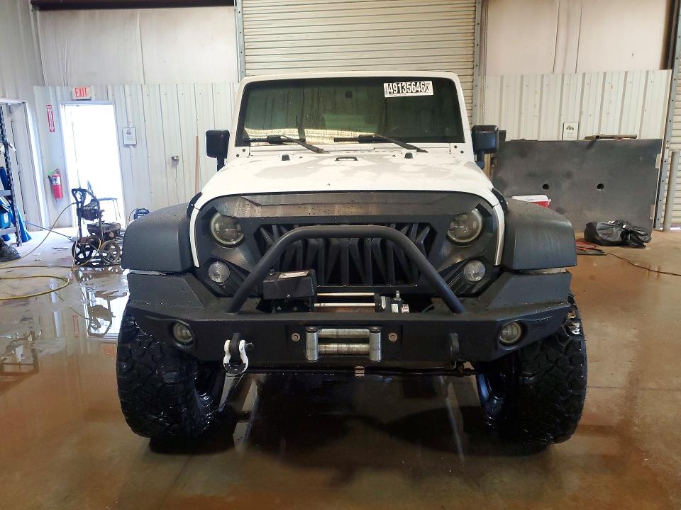 2014 Jeep Wrangler Unlimited მანქანა იყიდება აუქციონზე, vin: 1C4BJWDG8EL322827, აუქციონის ნომერი: 49135646
