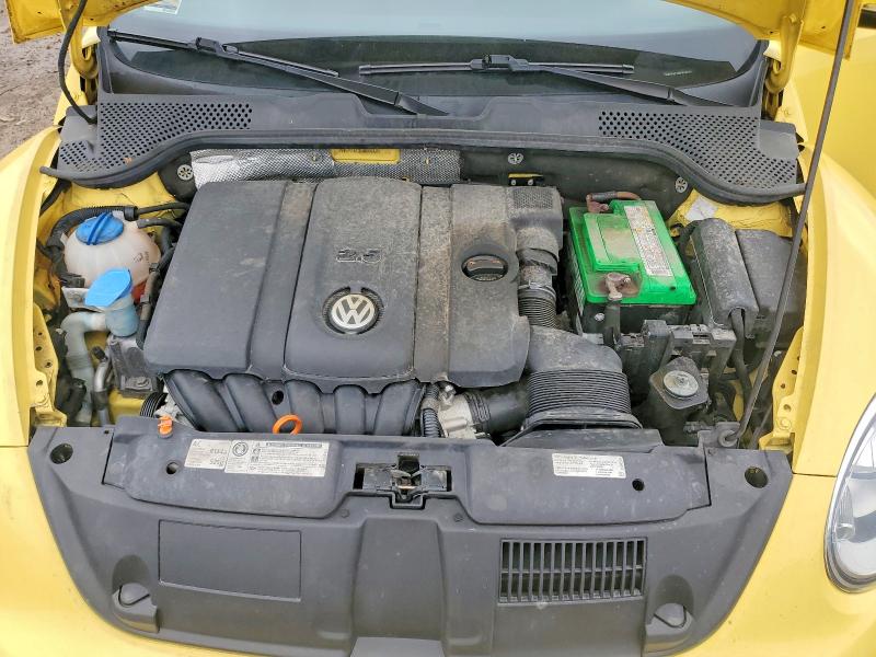 51572316 :رقم المزاد ، 3VW5P7AT2DM806425 vin ، 2013 Volkswagen Beetle مزاد بيع