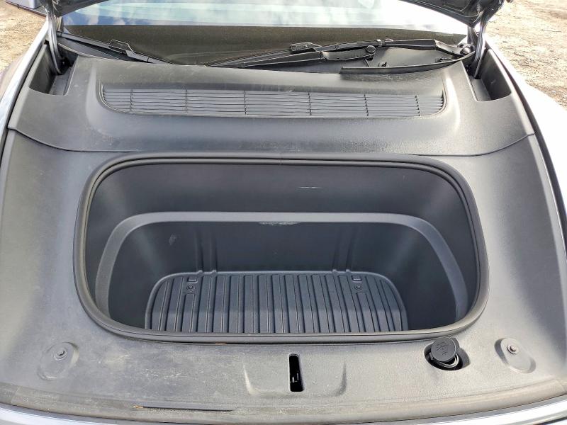 2026 Tesla Model Y მანქანა იყიდება აუქციონზე, vin: 7SAYGDEE2TF425111, აუქციონის ნომერი: 50659956