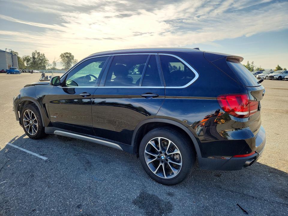 50809966 :رقم المزاد ، 5UXKR0C3XH0V69565 vin ، 2017 Bmw X5 مزاد بيع