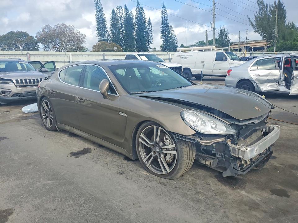 2011 Porsche Panamera მანქანა იყიდება აუქციონზე, vin: WP0AB2A74BL060824, აუქციონის ნომერი: 41624796