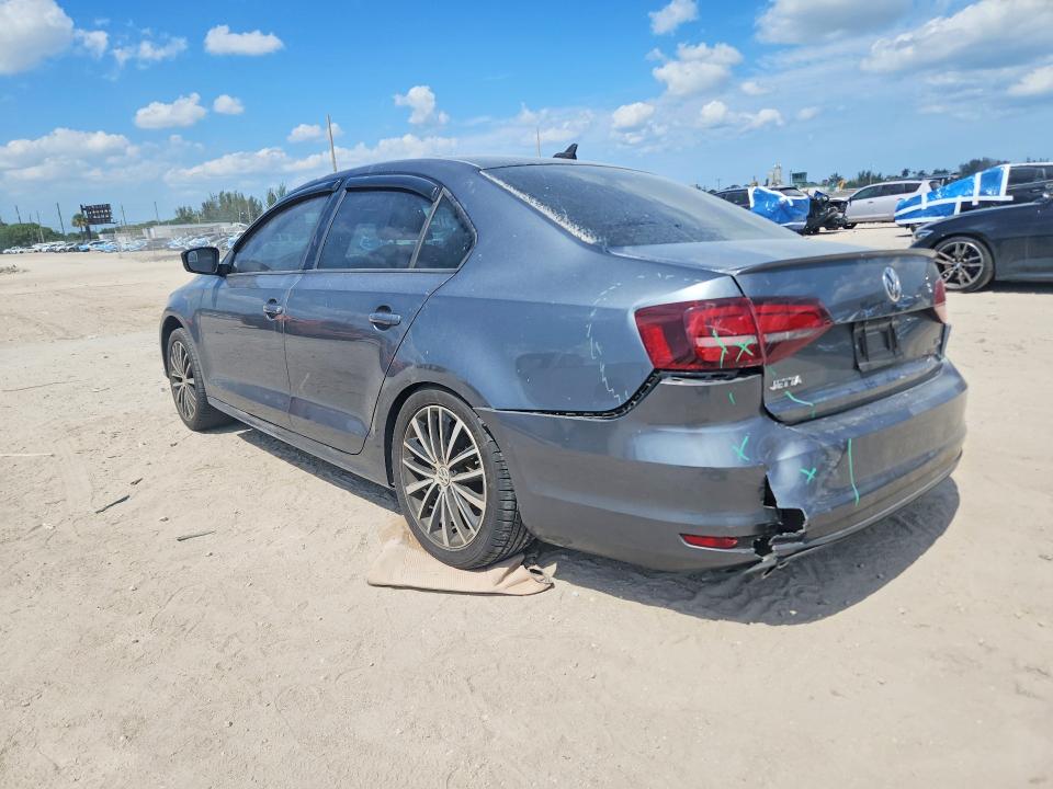 51120366 :رقم المزاد ، 3VWD17AJ7GM326462 vin ، 2016 Volkswagen Jetta مزاد بيع
