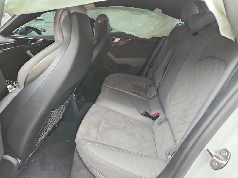 41630916 :رقم المزاد ، WAUC4CF59NA014774 vin ، 2022 Audi S5 مزاد بيع
