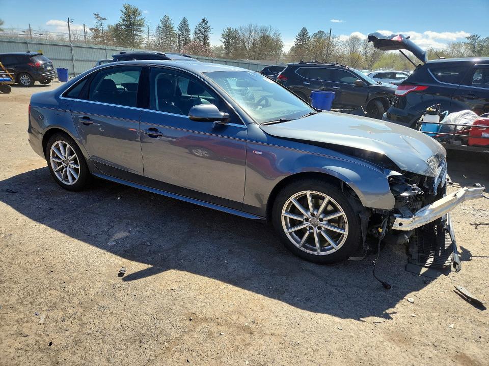 Продажа на аукционе авто 2015 Audi A4, vin: WAUAFAFLXFN025121, номер лота: 48796776