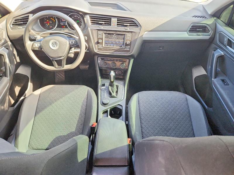 50416096 :رقم المزاد ، 3VV0B7AX4LM099052 vin ، 2020 Volkswagen Tiguan مزاد بيع