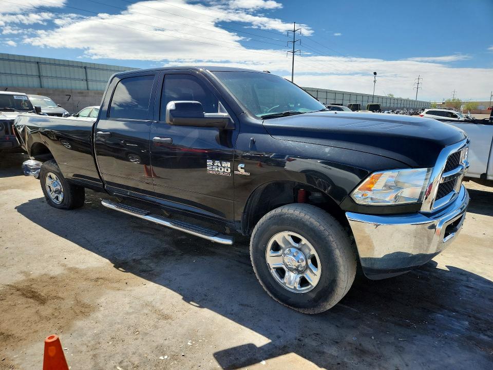 Продажа на аукционе авто 2018 Ram 2500, vin: 3C6UR5HL6JG396247, номер лота: 49502096
