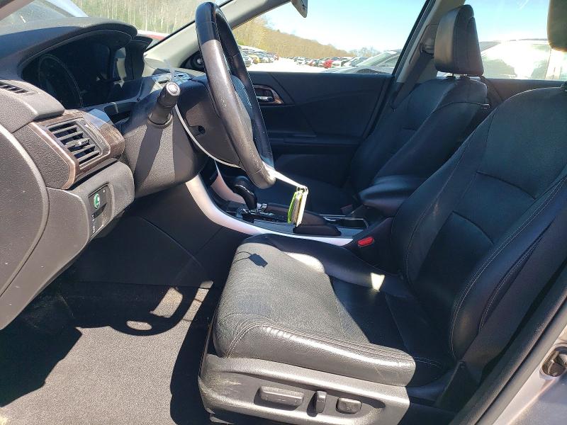 Продажа на аукционе авто 2017 Honda Accord, vin: JHMCR6F51HC017973, номер лота: 50958086