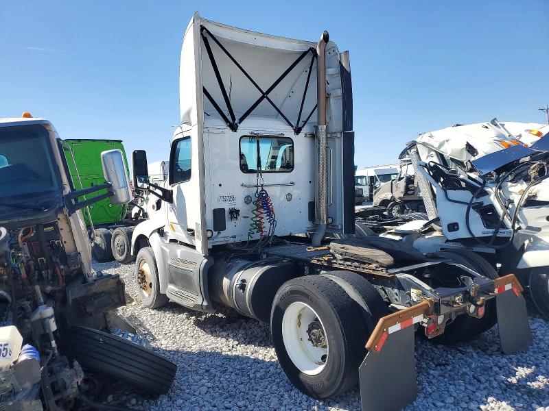 Продажа на аукционе авто 2018 Peterbilt 579, vin: 1XPBA48X0JD477454, номер лота: 77527265