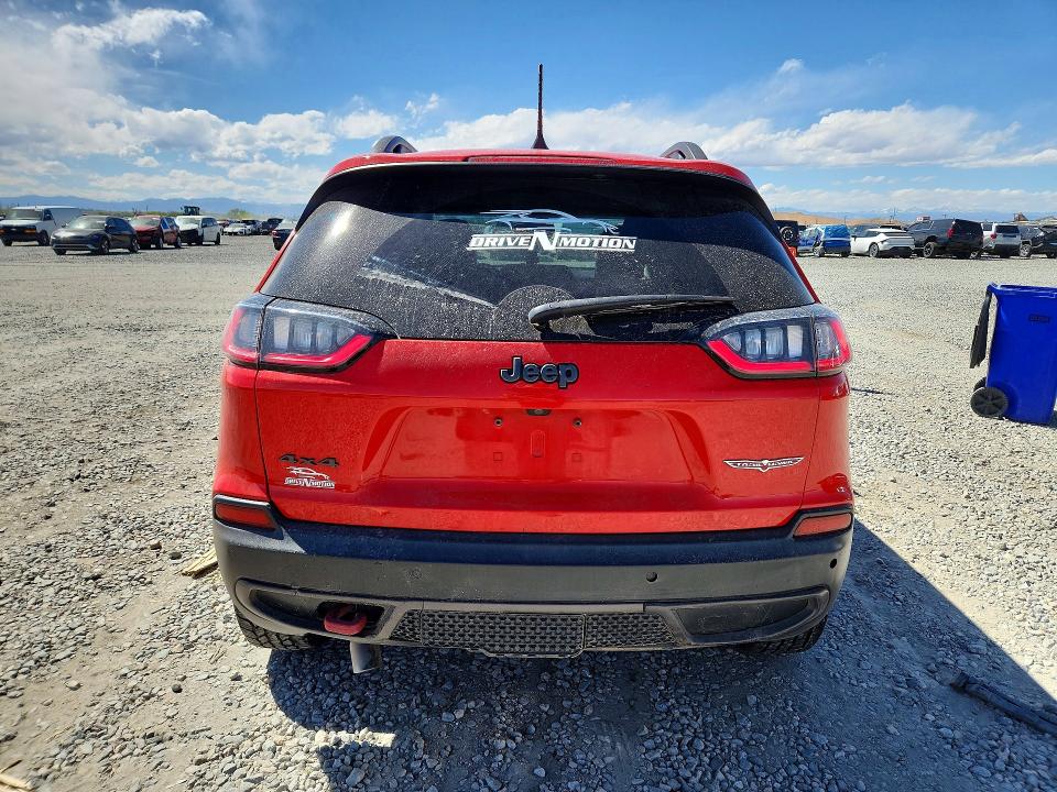 49828736 :رقم المزاد ، 1C4PJMBX4KD226938 vin ، 2019 Jeep Cherokee مزاد بيع