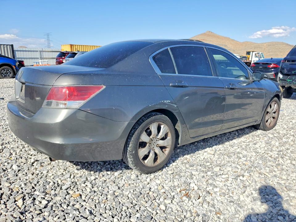 Продажа на аукционе авто 2008 Honda Accord, vin: JHMCP26788C019901, номер лота: 51301066