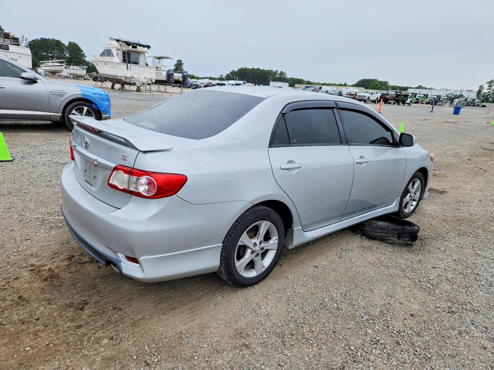 2011 Toyota Corolla მანქანა იყიდება აუქციონზე, vin: 2T1BU4EEXBC587437, აუქციონის ნომერი: 51173816