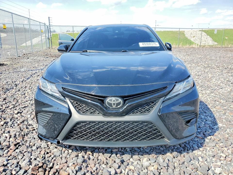 2019 Toyota Camry მანქანა იყიდება აუქციონზე, vin: 4T1B11HKXKU740860, აუქციონის ნომერი: 49308376