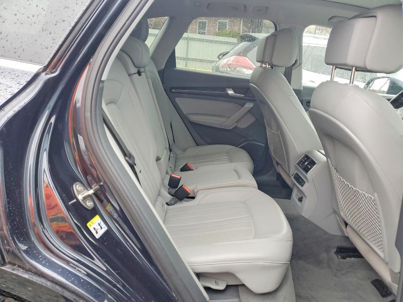 47960096 :رقم المزاد ، WA1CNBFY1K2053671 vin ، 2019 Audi Q5 مزاد بيع