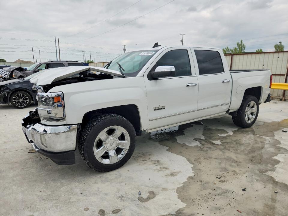 51028426 :رقم المزاد ، 3GCPCSEC1JG335298 vin ، 2018 Chevrolet Silverado مزاد بيع