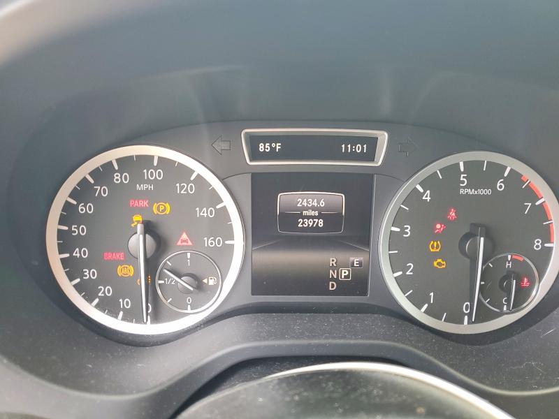 48263226 :رقم المزاد ، SJKCH5CP3JA001972 vin ، 2018 Infiniti Qx30 مزاد بيع