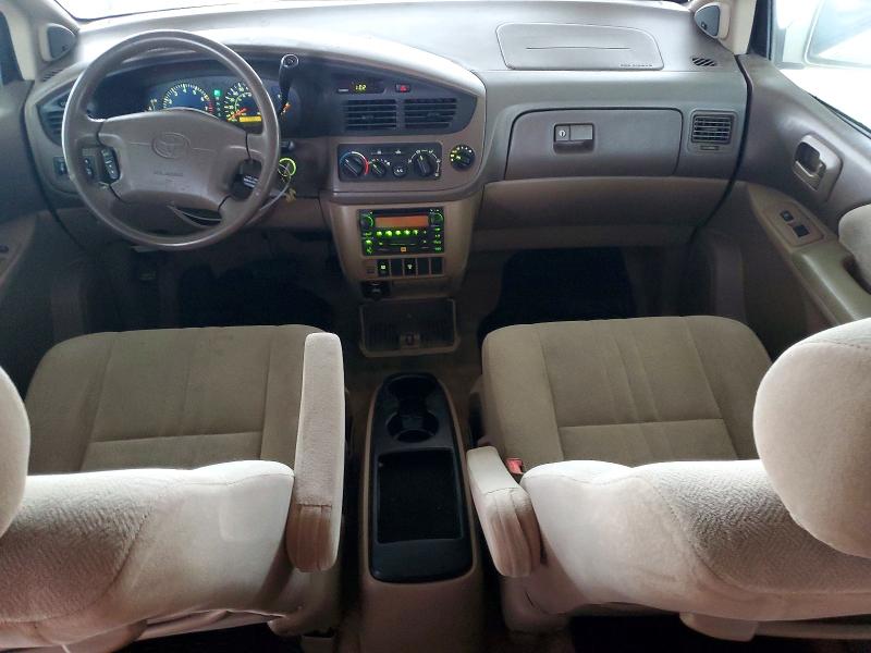 Продаж на аукціоні авто 2002 Toyota Sienna, vin: 4T3ZF13C22U481739, номер лоту: 48017526