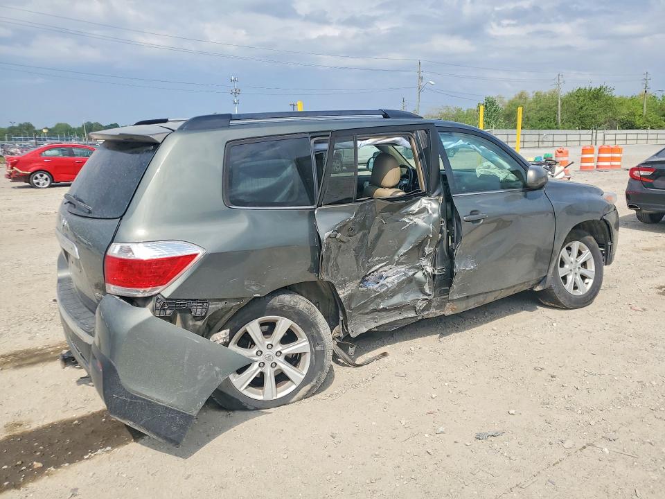 2013 Toyota Highlander მანქანა იყიდება აუქციონზე, vin: 5TDBK3EH6DS222256, აუქციონის ნომერი: 51115976