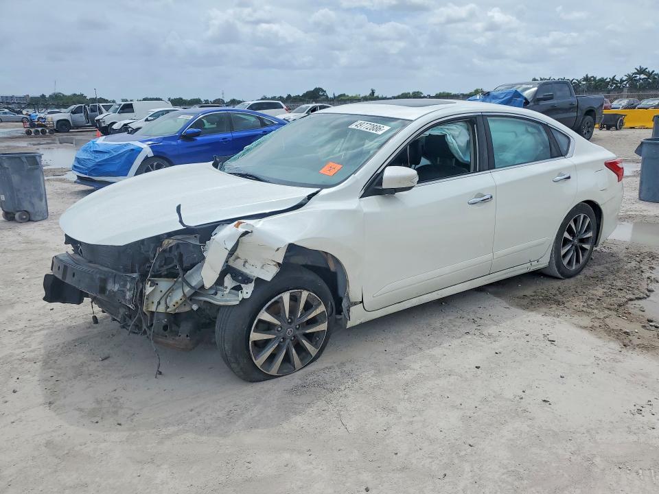 49772886 :رقم المزاد ، 1N4AL3AP8GC176589 vin ، 2016 Nissan Altima مزاد بيع