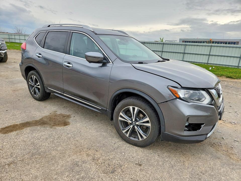 2017 Nissan Rogue მანქანა იყიდება აუქციონზე, vin: JN8AT2MV8HW017834, აუქციონის ნომერი: 51443766