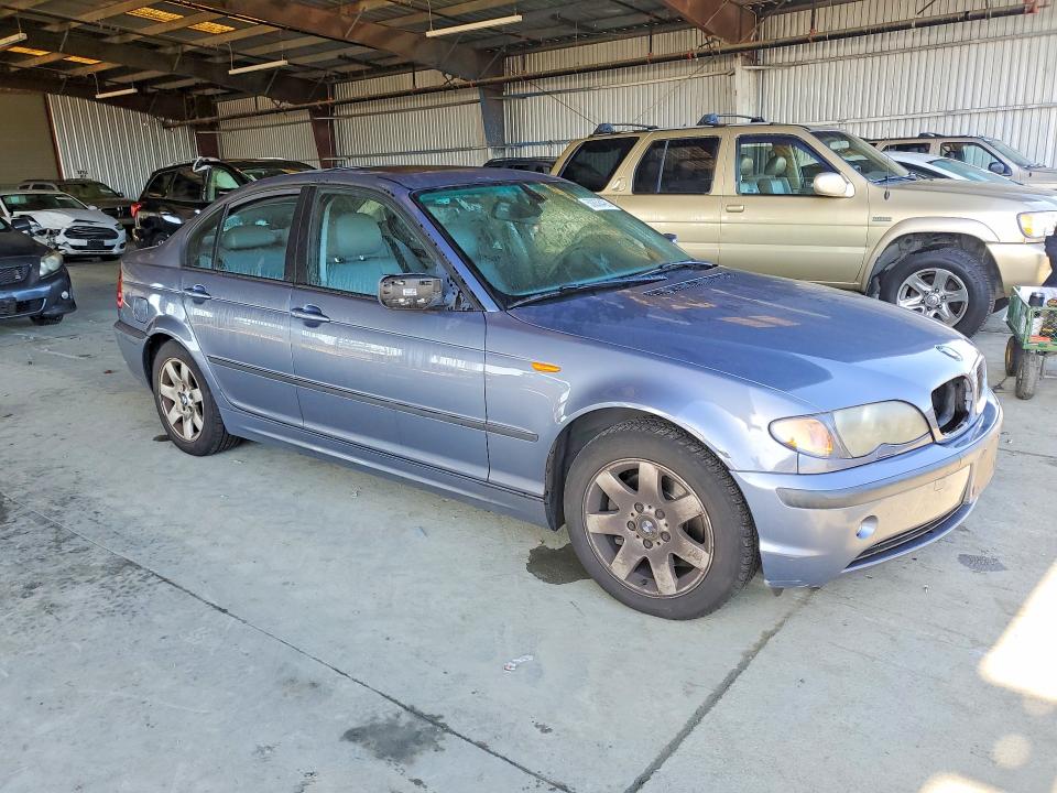 50838426 :رقم المزاد ، WBAAZ33405KW75320 vin ، 2005 Bmw 325 مزاد بيع