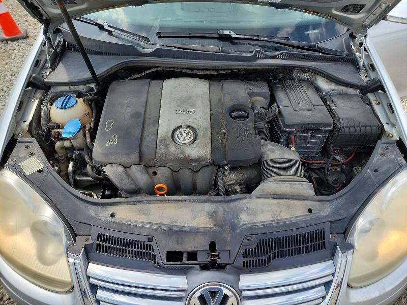 51410366 :رقم المزاد ، 3VWRZ71K18M059327 vin ، 2008 Volkswagen Jetta مزاد بيع