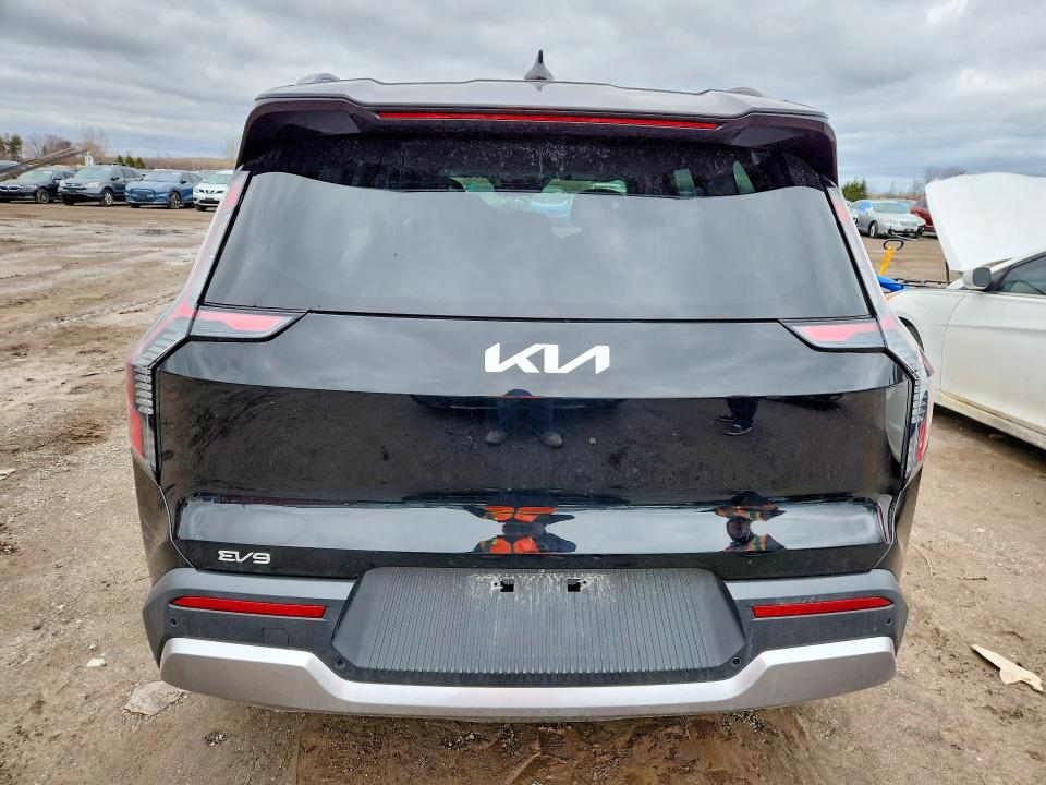 46038066 :رقم المزاد ، KNDAFFS59S6058865 vin ، 2025 Kia Ev9 مزاد بيع