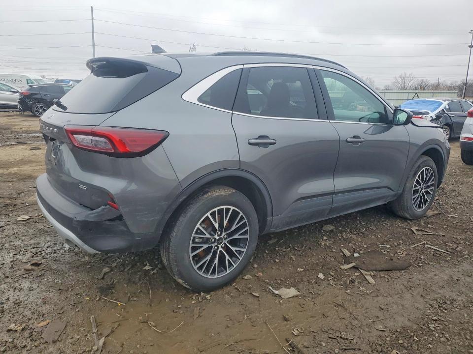 2026 Ford Escape მანქანა იყიდება აუქციონზე, vin: 1FMCU0E12TUA29527, აუქციონის ნომერი: 48227316