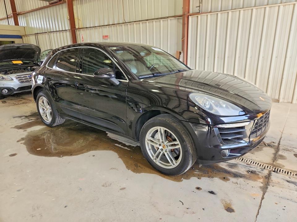 Продажа на аукционе авто 2015 Porsche Macan, vin: WP1AB2A59FLB73042, номер лота: 48245756