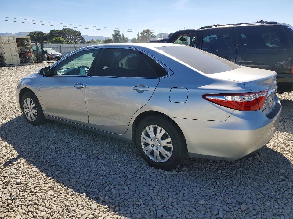 48912636 :رقم المزاد ، 4T1BF1FK5HU328505 vin ، 2017 Toyota Camry مزاد بيع