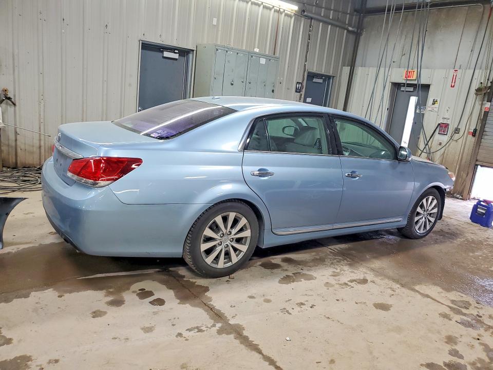 2011 Toyota Avalon მანქანა იყიდება აუქციონზე, vin: 4T1BK3DBXBU385784, აუქციონის ნომერი: 51660886